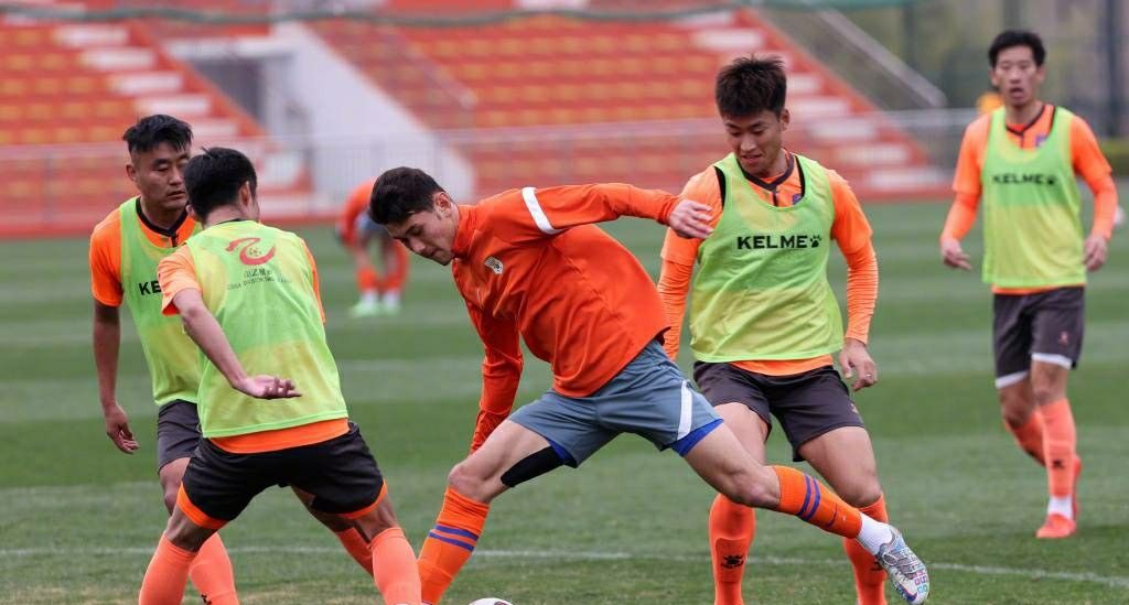 迈阿密热火内部会议纪要流出：今夜队长鼓劲；葡超使命明确；球队文化再被提及的简单介绍