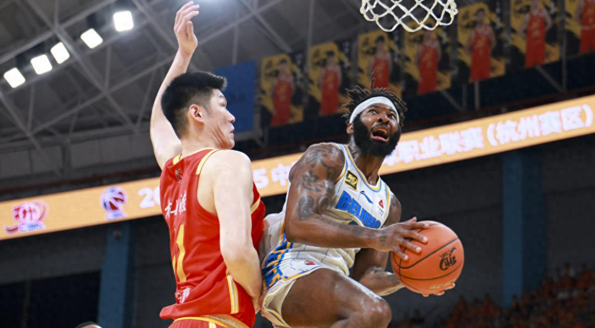 新疆广汇迎NBA总决赛关键赛,清晨状态回暖,态度坚定,临场指挥获称赞的简单介绍 新疆广汇迎NBA总决赛关键赛,清晨状态回暖,态度坚定,临场指挥获称赞的简单介绍