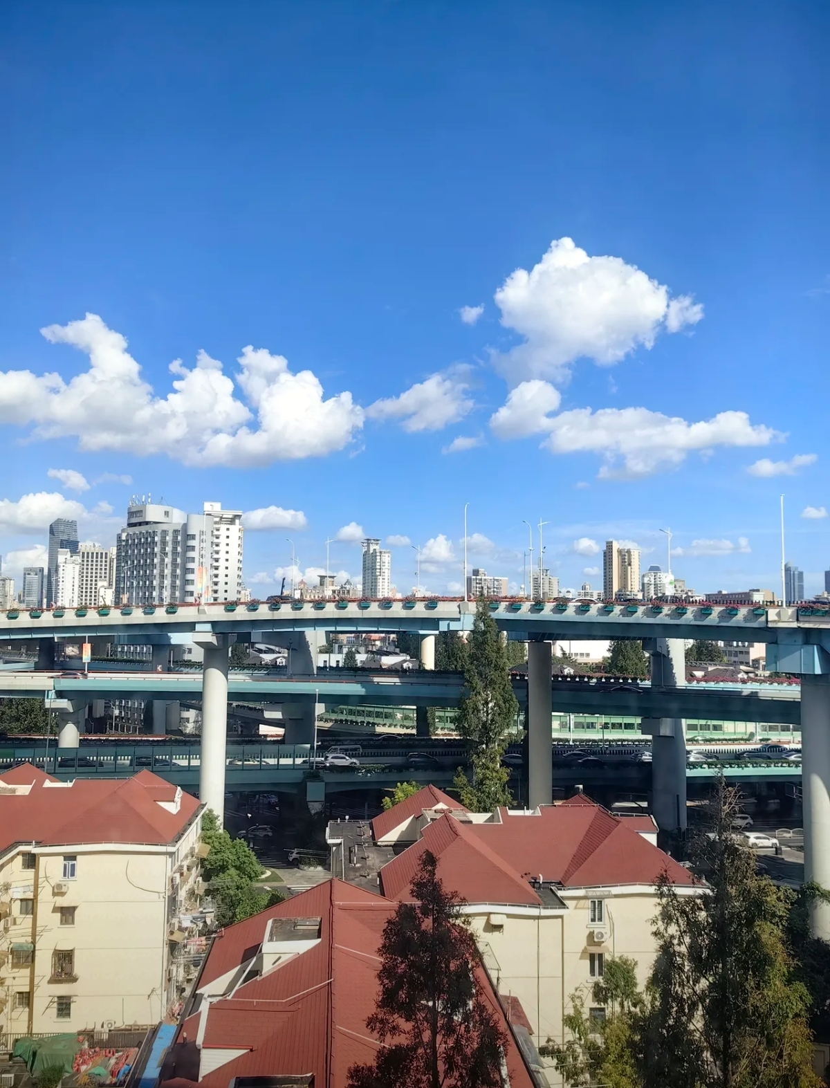 中超倒计时；密尔沃基雄鹿今夜战术微调；细节引发关注；震撼外界；数据趋势出现新变化的简单介绍