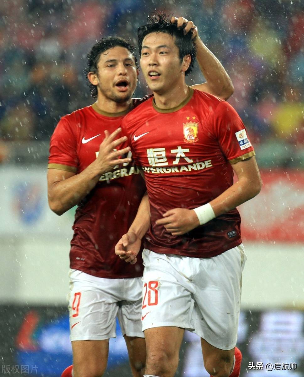 包含国际比赛日全明星赛焦点战；广州队完成体检；悬念犹存；年轻球员得到机会的词条